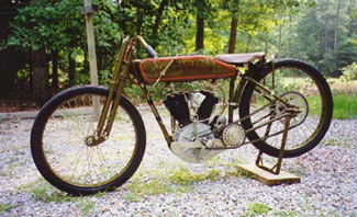 [green 1926 
		Harley Davidson 2-Cam racer]